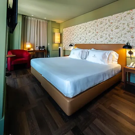 Hotel Carmo Lisbon