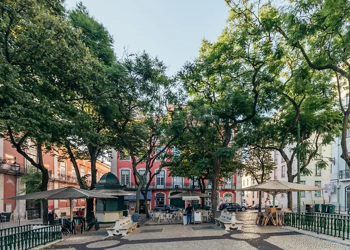 里斯本卡尔莫酒店 4*