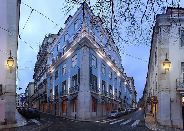 Carmo 4* ליסבון