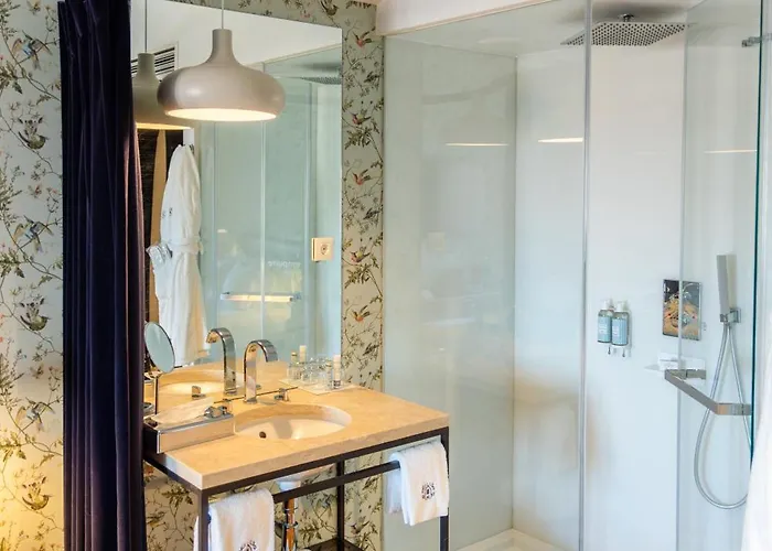 里斯本卡尔莫酒店 酒店 4*