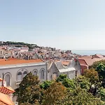 Hotel Carmo