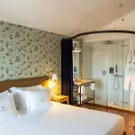 Carmo Hotel