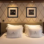 Carmo Hotel 4*