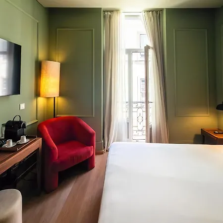 리스보아 카르모 4*