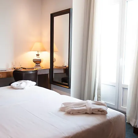 리스보아 카르모 호텔