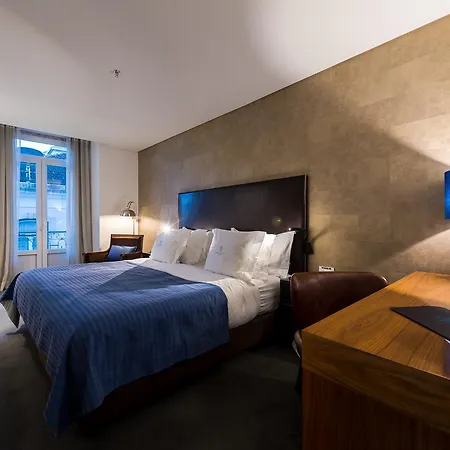 Carmo 4* Lisbon